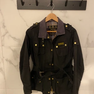 Barbour jacka  - Dam, storlek 36