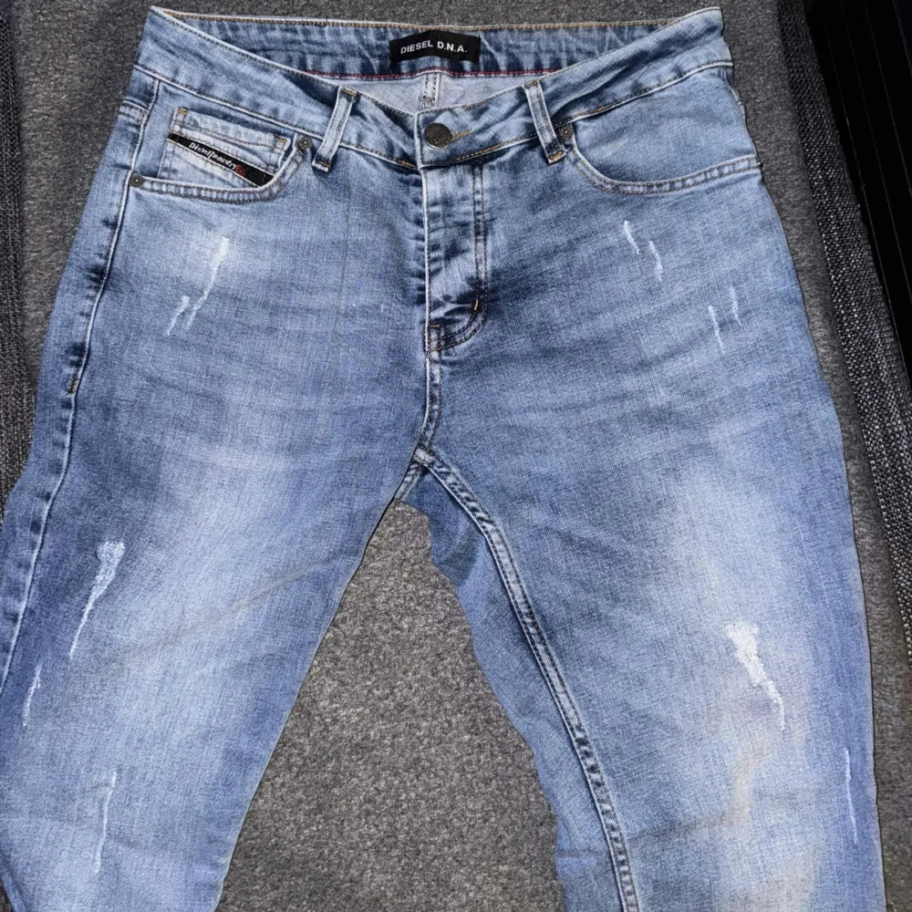 Diesel DNA jeans ej använda så mke. Köpt från farfetch för 2592. Jeans & Byxor.