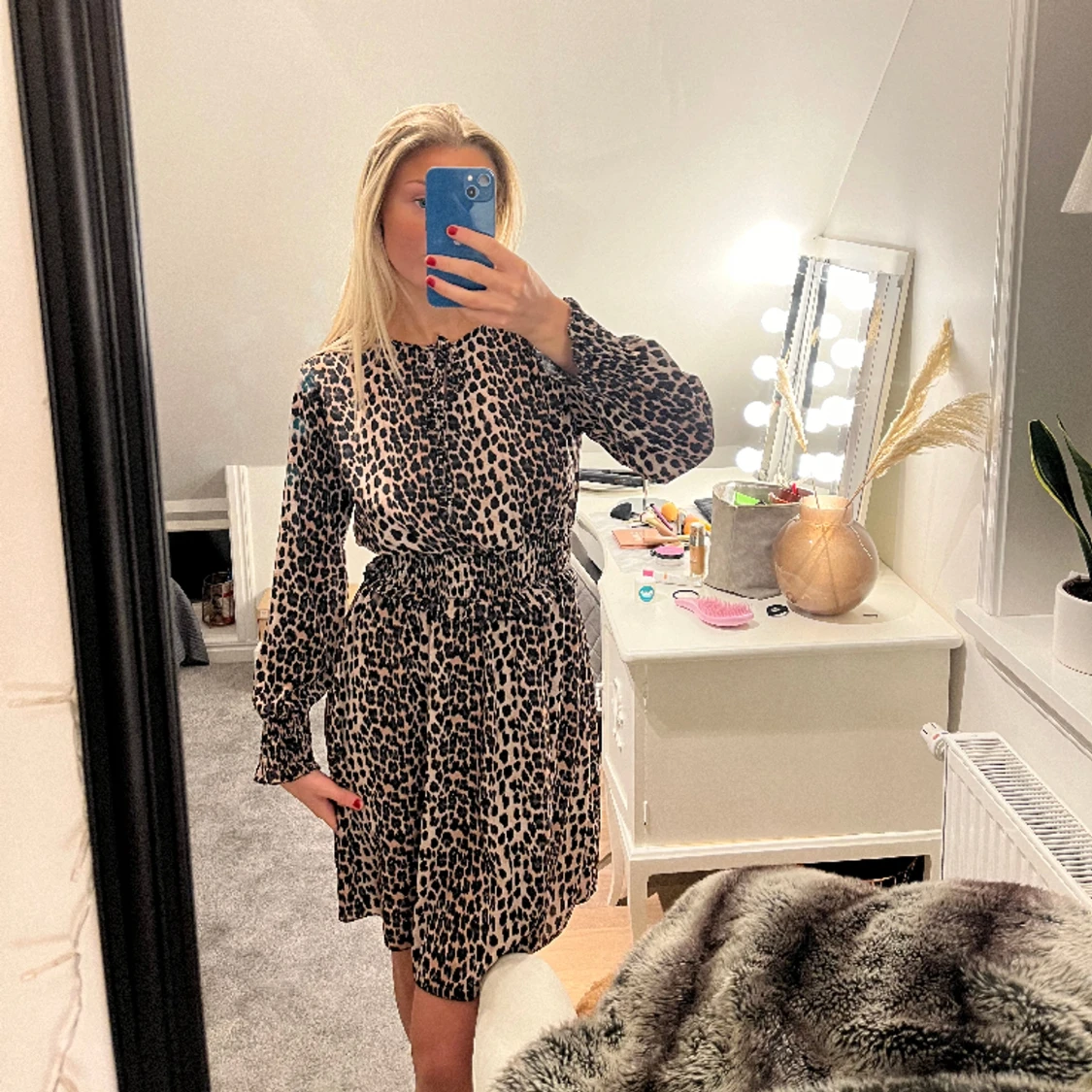 Långärmad klänning