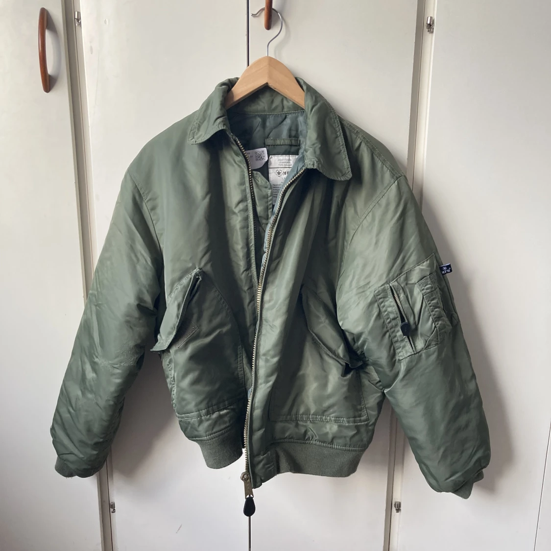 Bomberjacka storlek S från MFH 