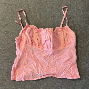Söt rosa topp - Söt rosa topp💘 passar som strlk s!