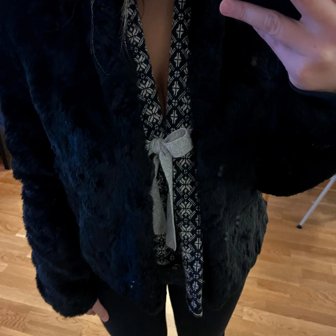 Svart pälsjacka - 91