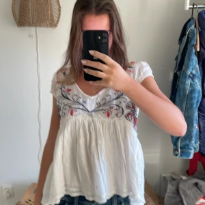 Top - Suuuper söt top från Odd Molly🤍💎