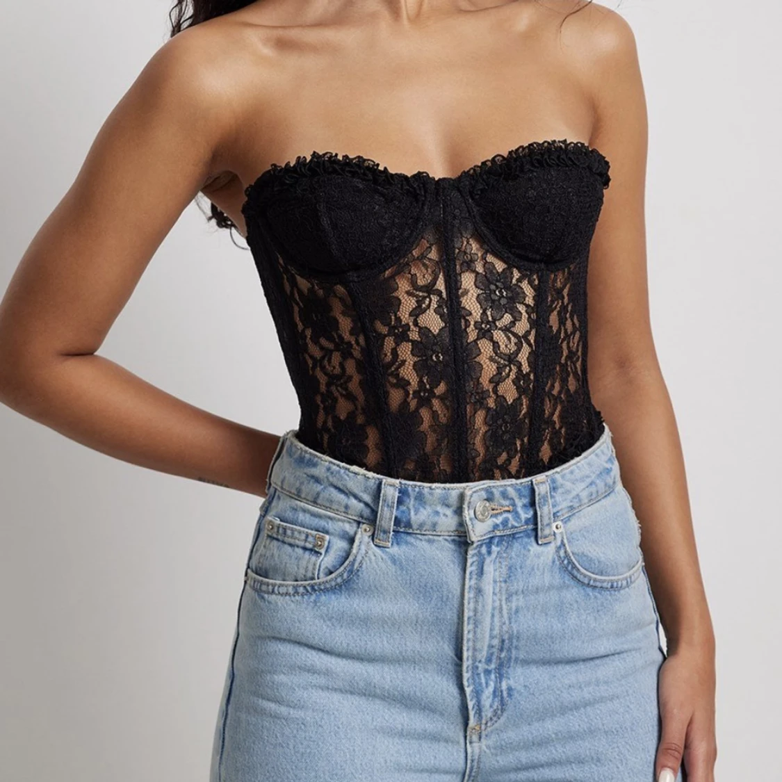 Korsettopp spets - 90