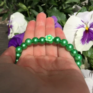 Armband - Säljer detta armband pga av att det är för stort för mig🤍💗✨ 