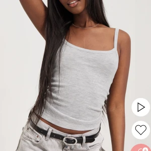 Linne - Grått linne från nelly. Storlek Xs men så stretchig så skulle nog passa vem som❤️Oanvänd