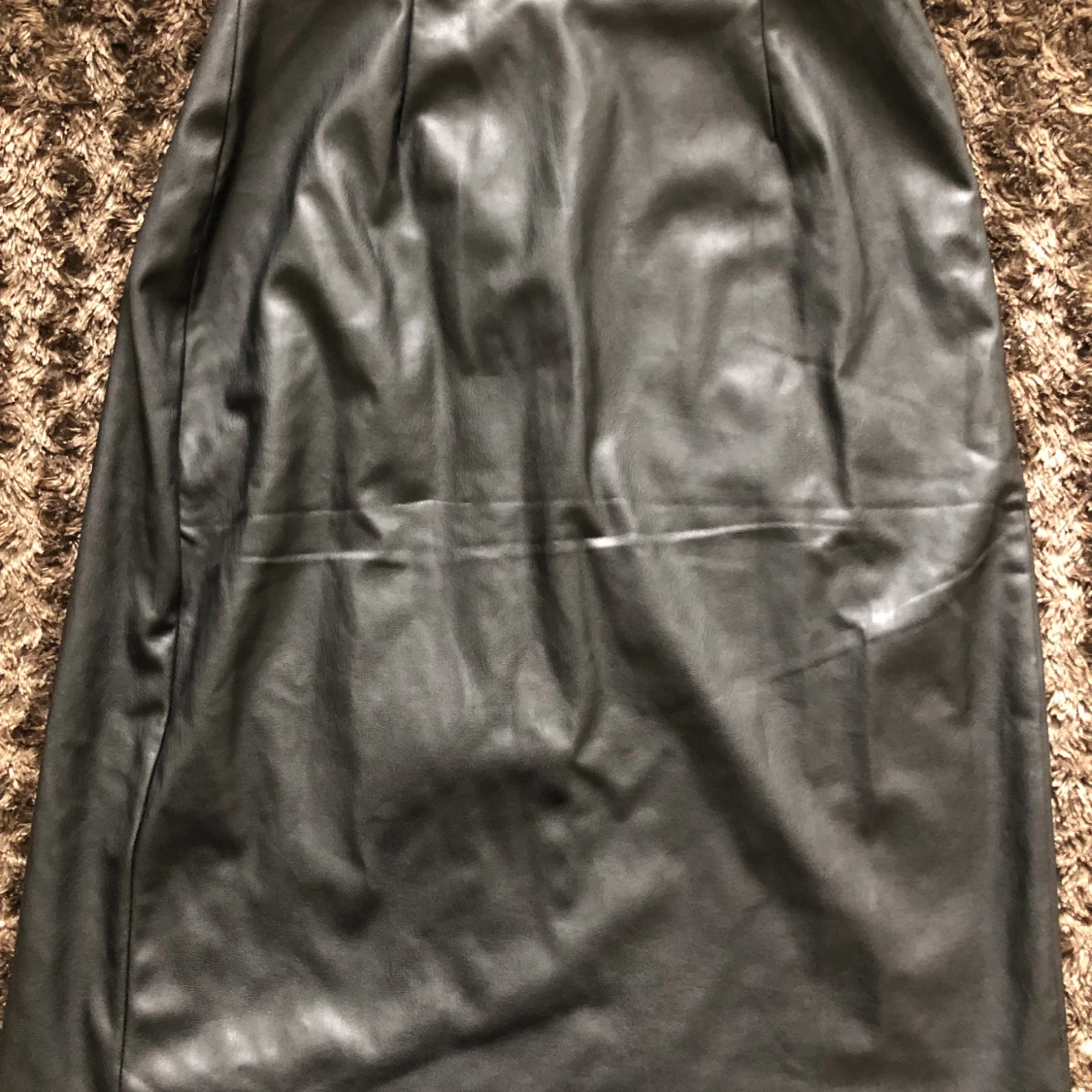 Fake leather high waisted skirt - 91