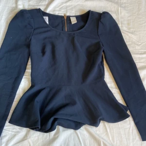 Snygg tröja - Fin tröja  Stl S  Nyskick 