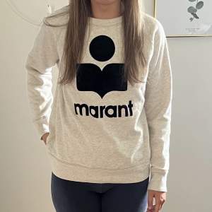 Säljer min isabel Marant tröja i strl S! Nypris 3200kr, jättefint skick. Pris kan diskuteras 