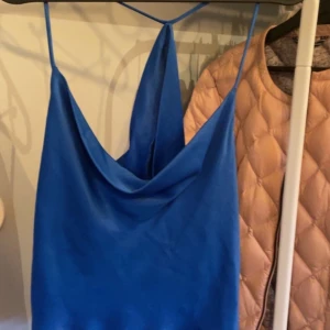 Fest top  - Jätte fin fest top som aldrig har använts, köpt för två år sen💓