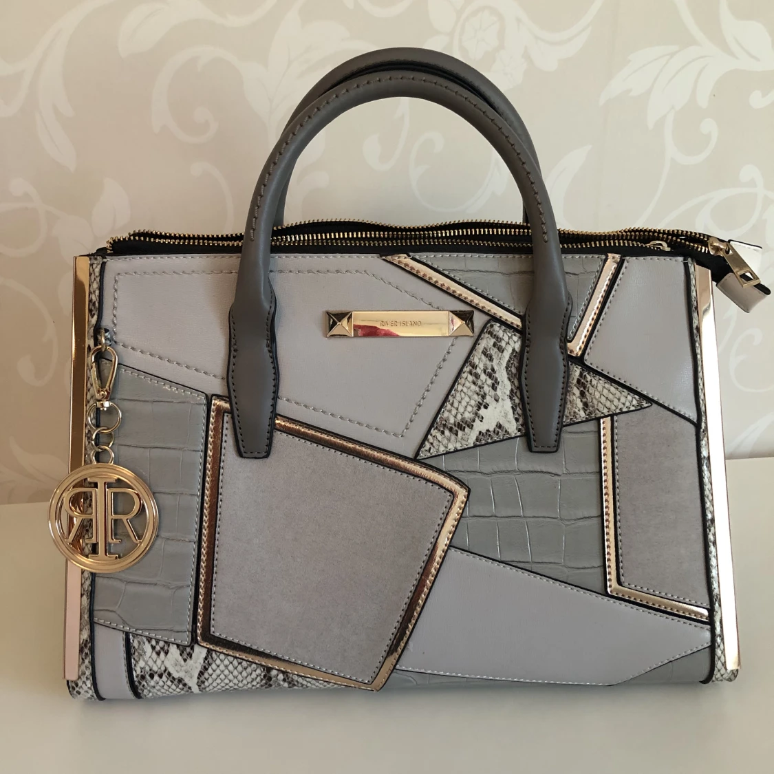 River Island handväska