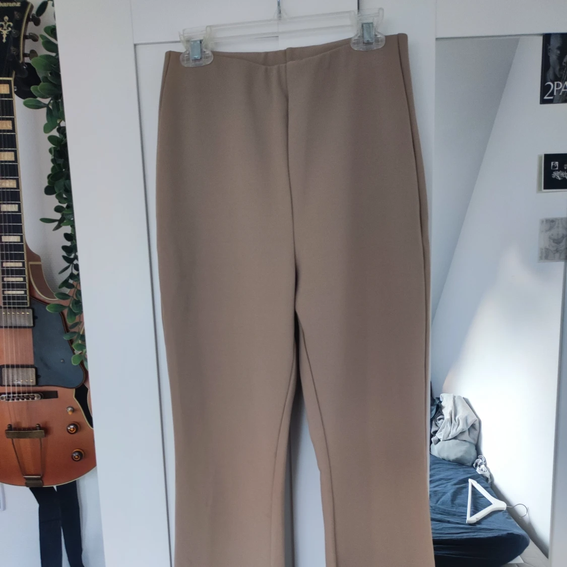 Utsvängda byxor 36 / S - 90