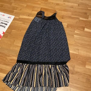 Typ lite konstig men fin klänning  - Konstig men fortfarande fin klänning!