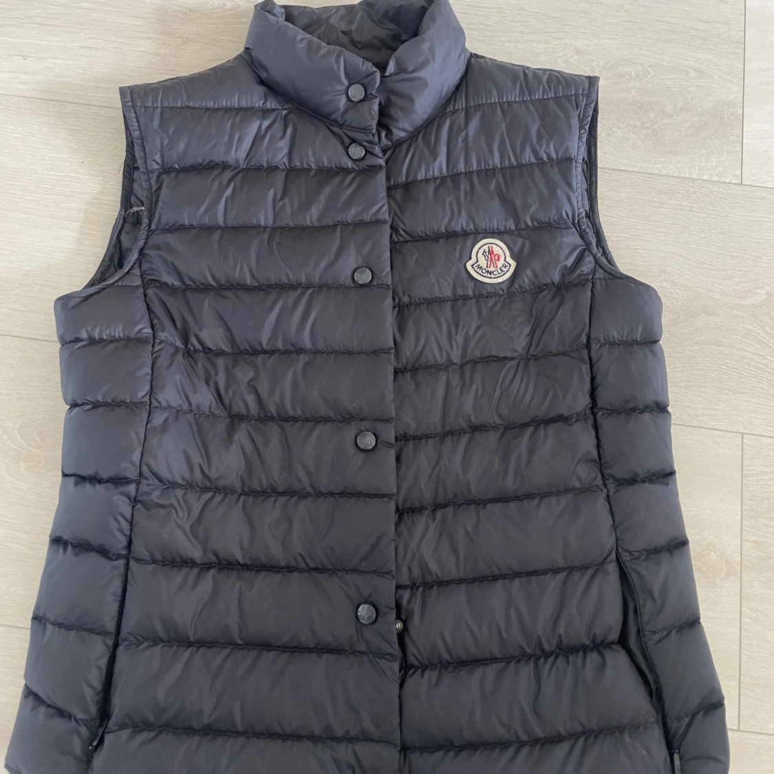 Moncler väst