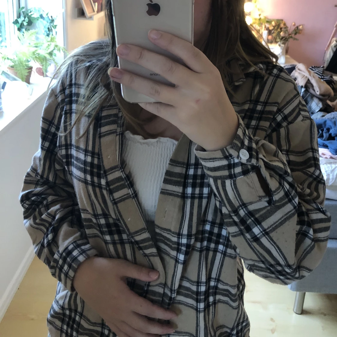 Beige/brun skjorta  - 90