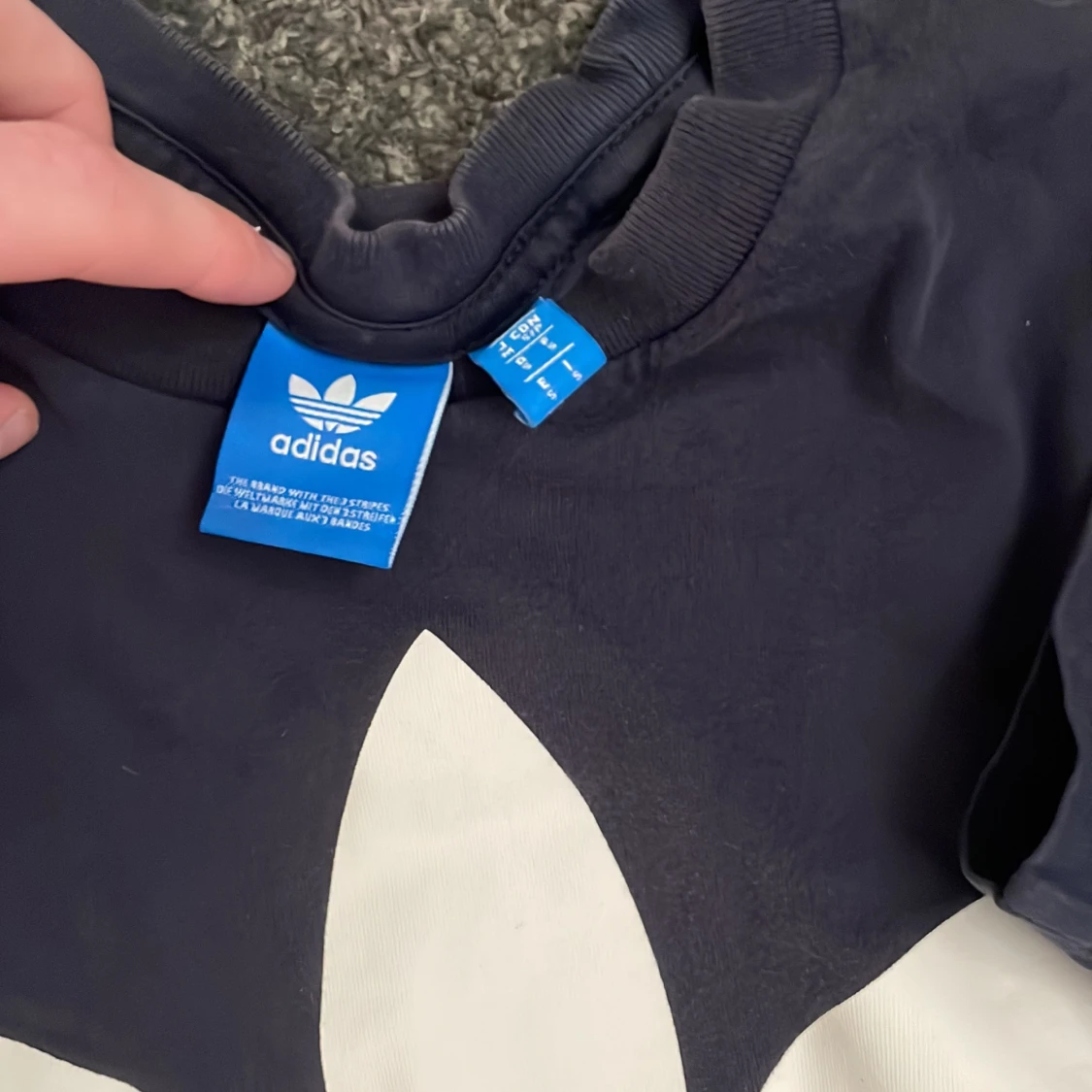 Adidas tröja  - 91