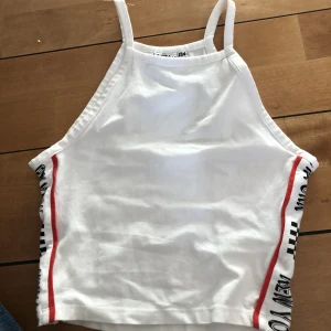 Vitt linne - Linne, ganska använd!🤍