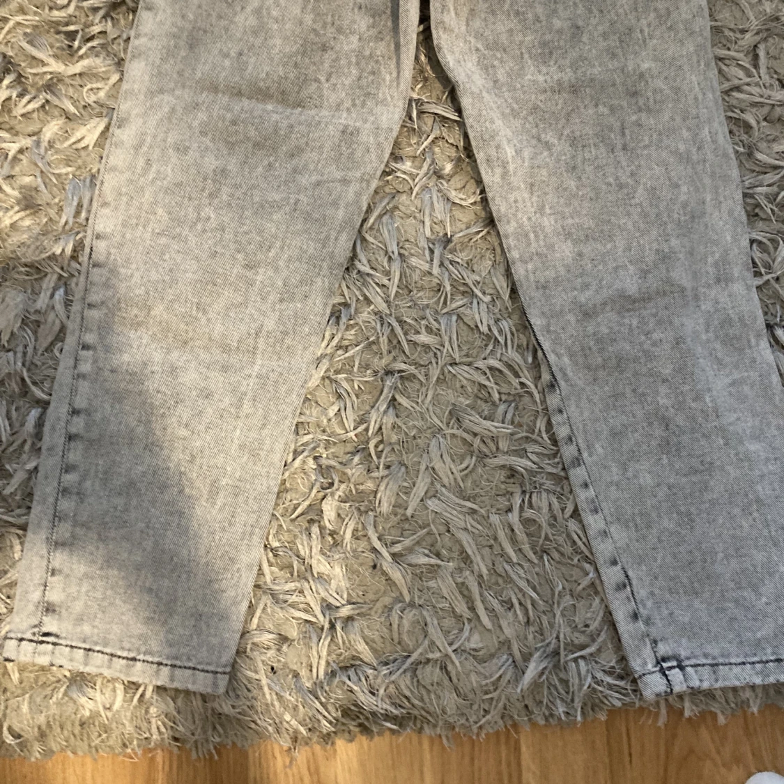 H&M jeans 75kr - 91