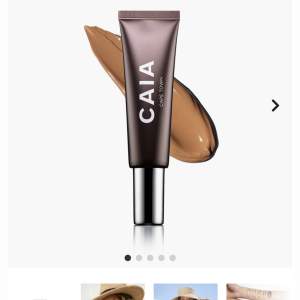 Säljer min liquid bronzer ifrån Caia❣️ använt endast några gånger så fortfarande mycket kvar! 