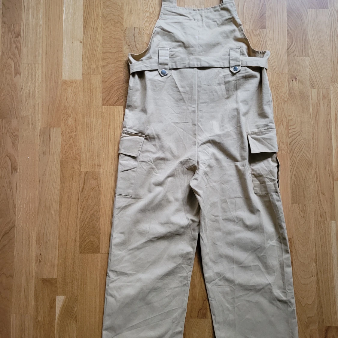 Oanvänd beige overall - 91