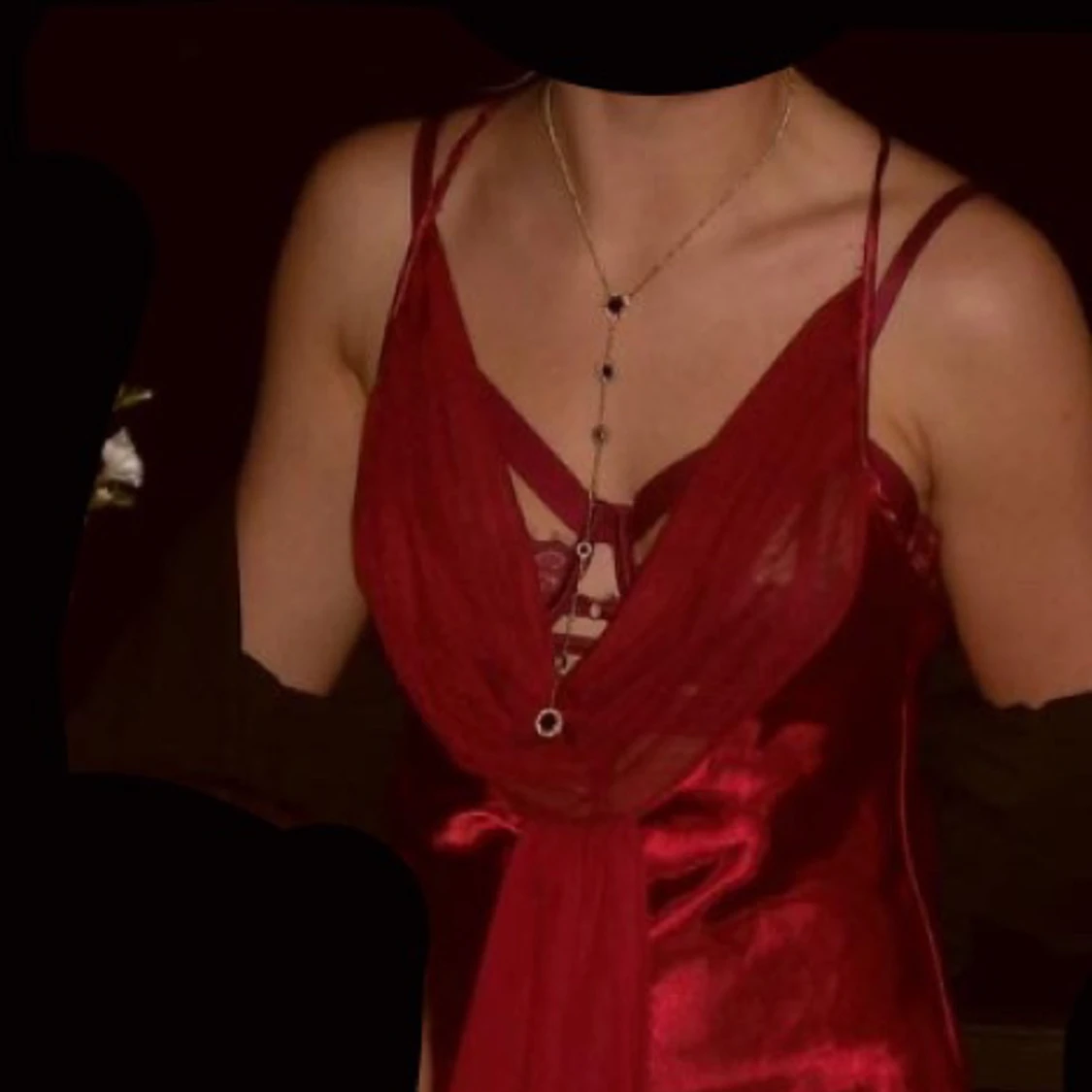 Satinröd klänning - 91