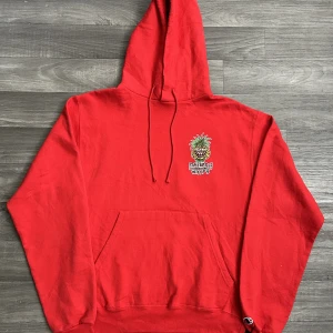 Champion Pineapple Hoodie - Snygg champion Hoodie i storlek S! Bara att skriva om du undrar över något🙏