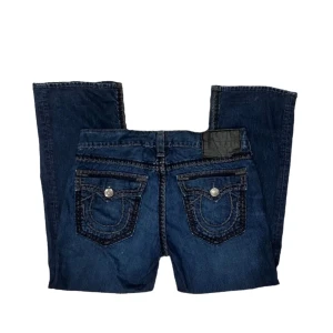 TRUE RELIGION JEANS - As feta QUAD stitch trueys Priset kan sänkas vid snabb affär 