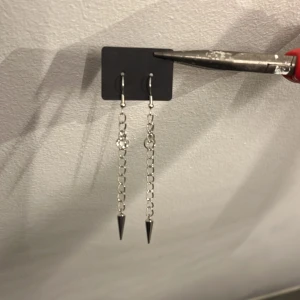 STARSHINE🌟 - Långa örhängen💍