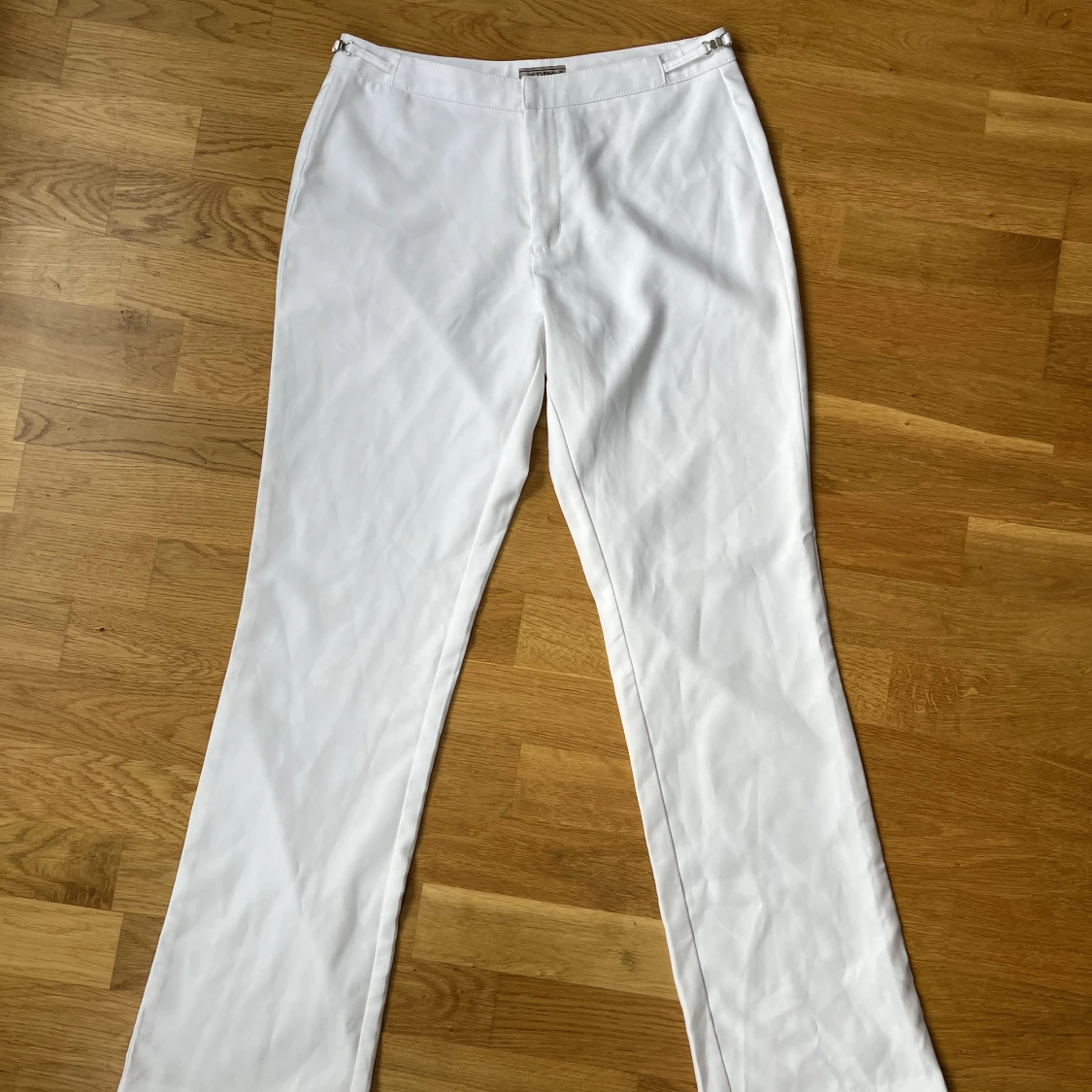 Vita kostymbyxor  - 90