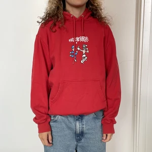 PolarSkateCo hoodie  - Fuck the police hoodie från PolarSkateCo