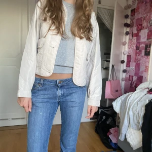 Söt höstjacka   - Aldrig använd och perfekt nu till hösten eller till våren 🥰