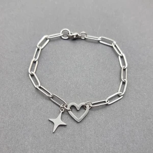 Handgjort armband  - Unika handgjort armband. Material- ●100% rostfritt stål *Armbandslängd: 18cm .  