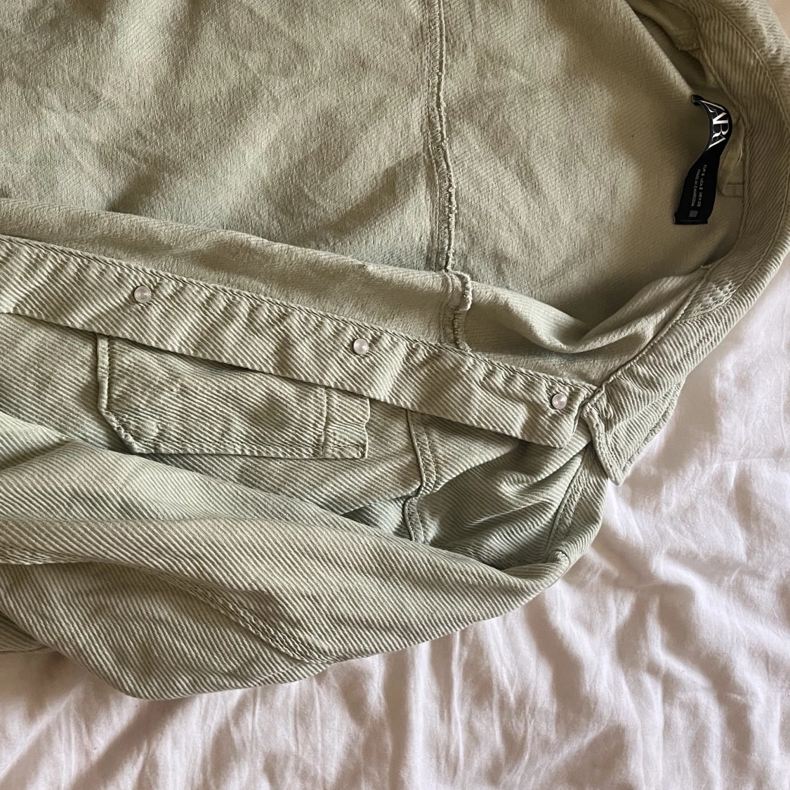 Grön zara jeansjacka  - 90