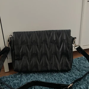 Axelremsväska - Nyskick 