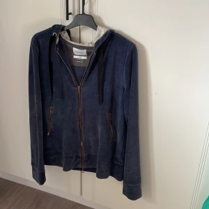 Limitato - Limitato hoodie riktigt fet och sällsynt, bra skick 