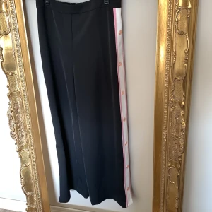 Byxa  - Byxa från Ted baker london size 40 EU 