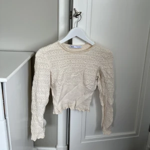 Tröja  - Tröja från zara i nyskick☺️