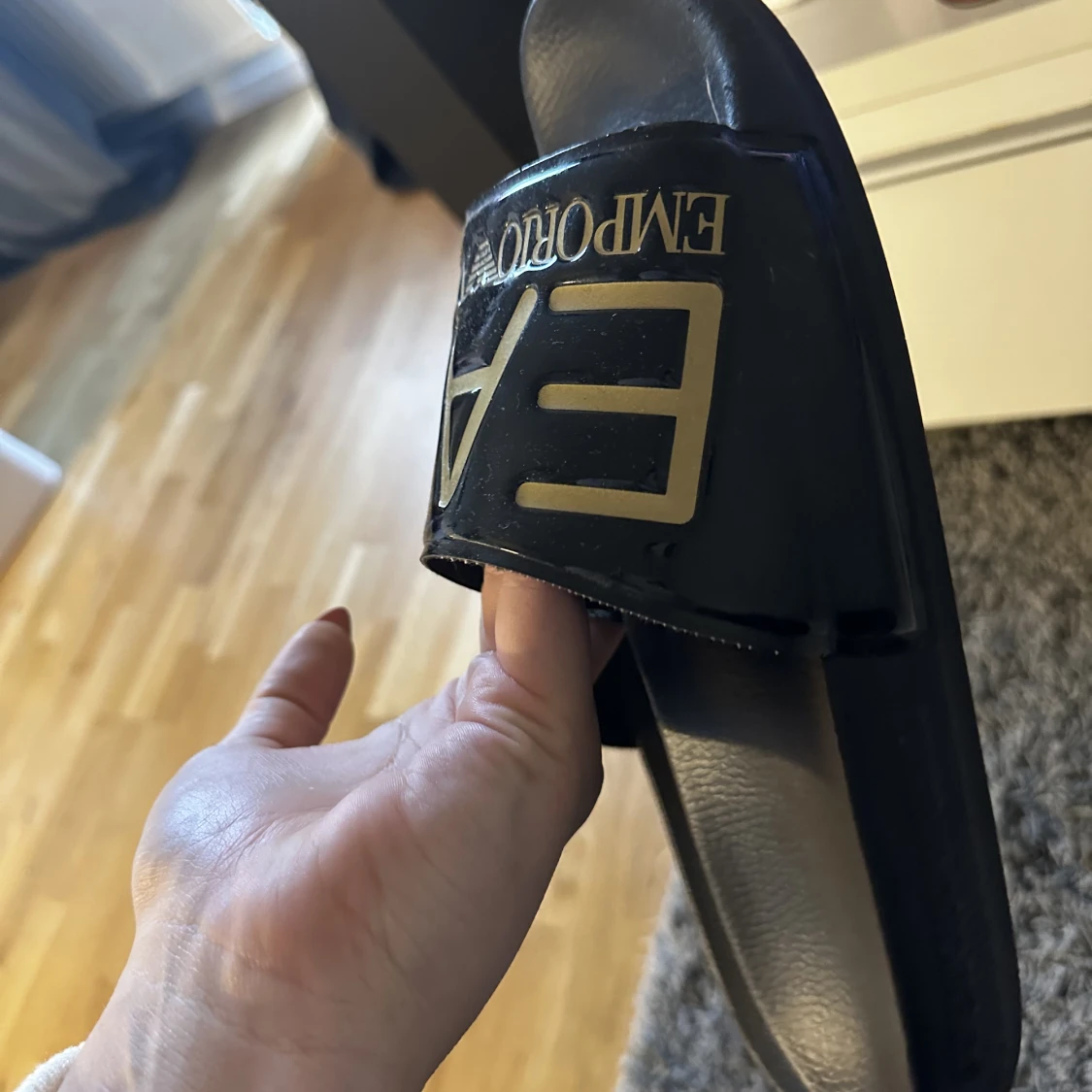 Armani tofflor  - 91