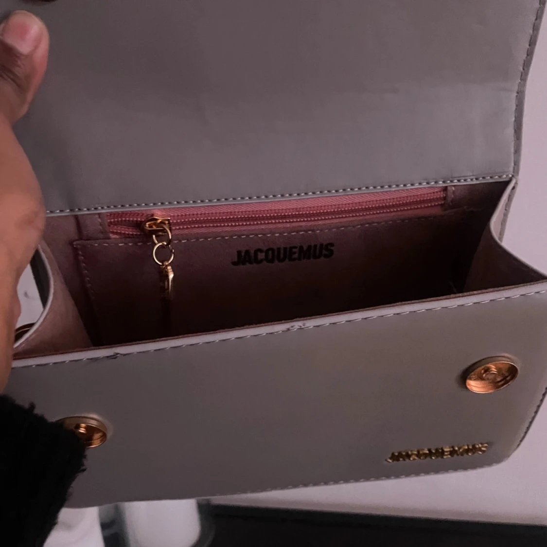 Grå handväska från Jacquemus - 2