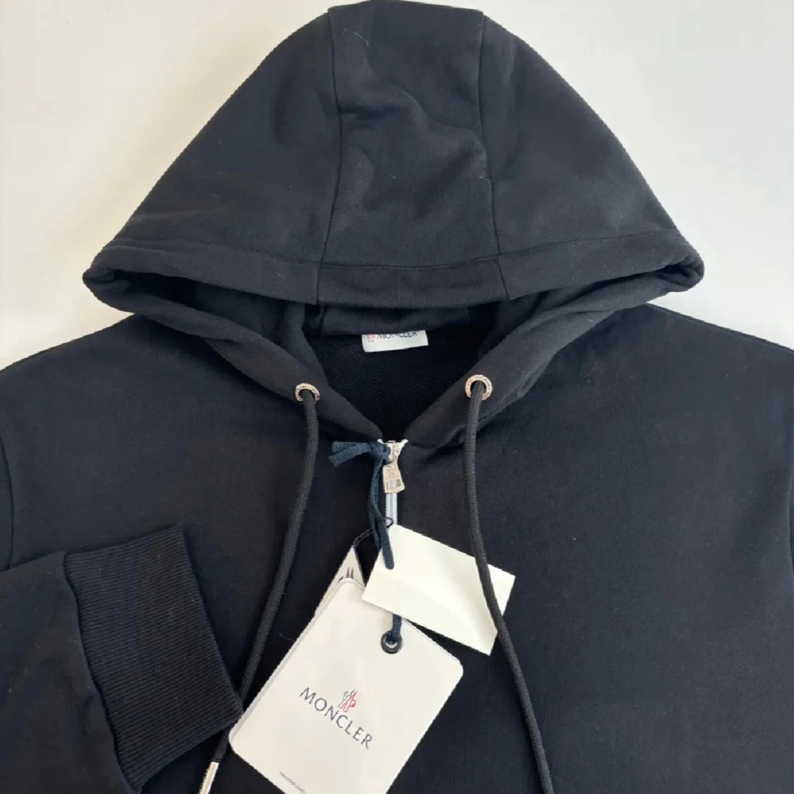 Svart Moncler hoodie med dragkedja - 1