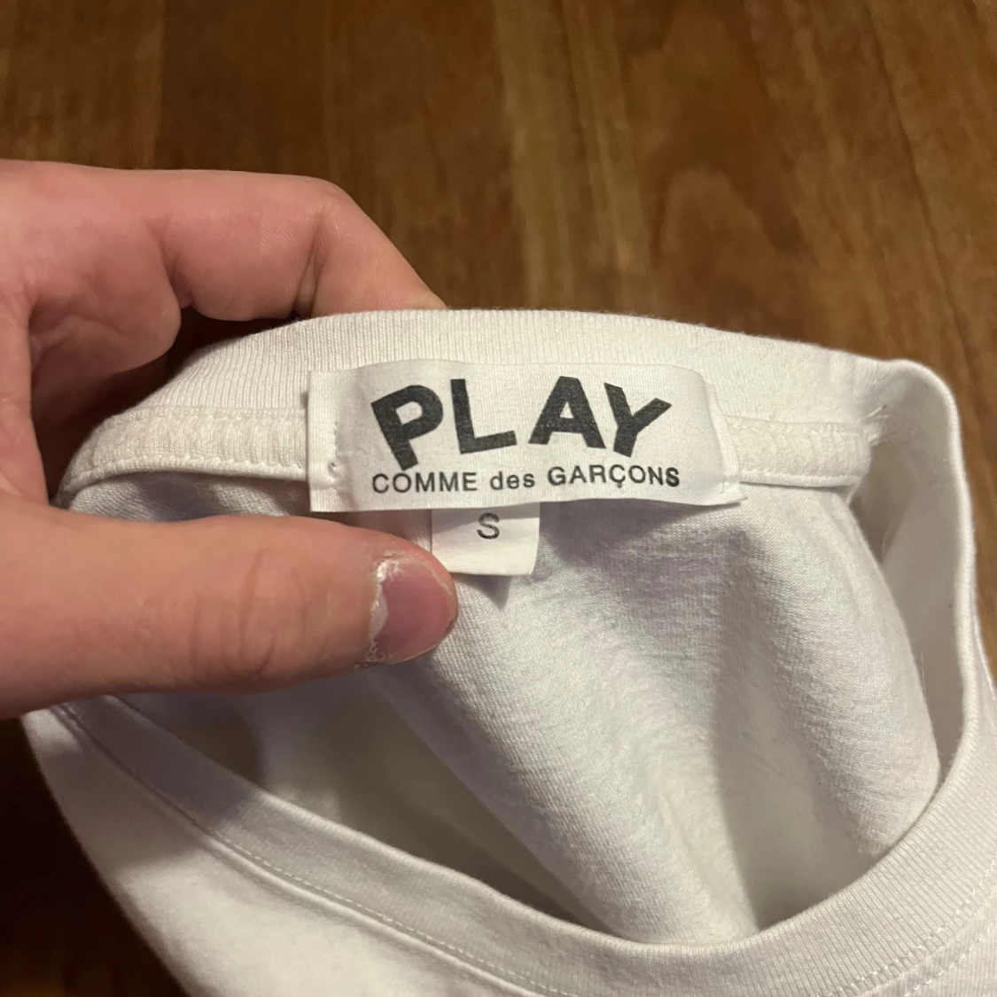 Vit t-shirt från Comme des Garçons - 1