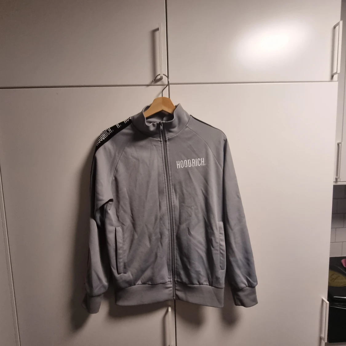 Grå Tröja från Hoodrich