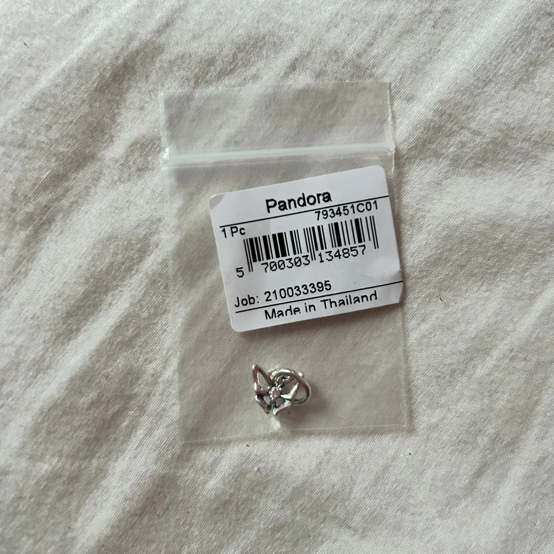 Pandora fjärilberlock i silver - 1