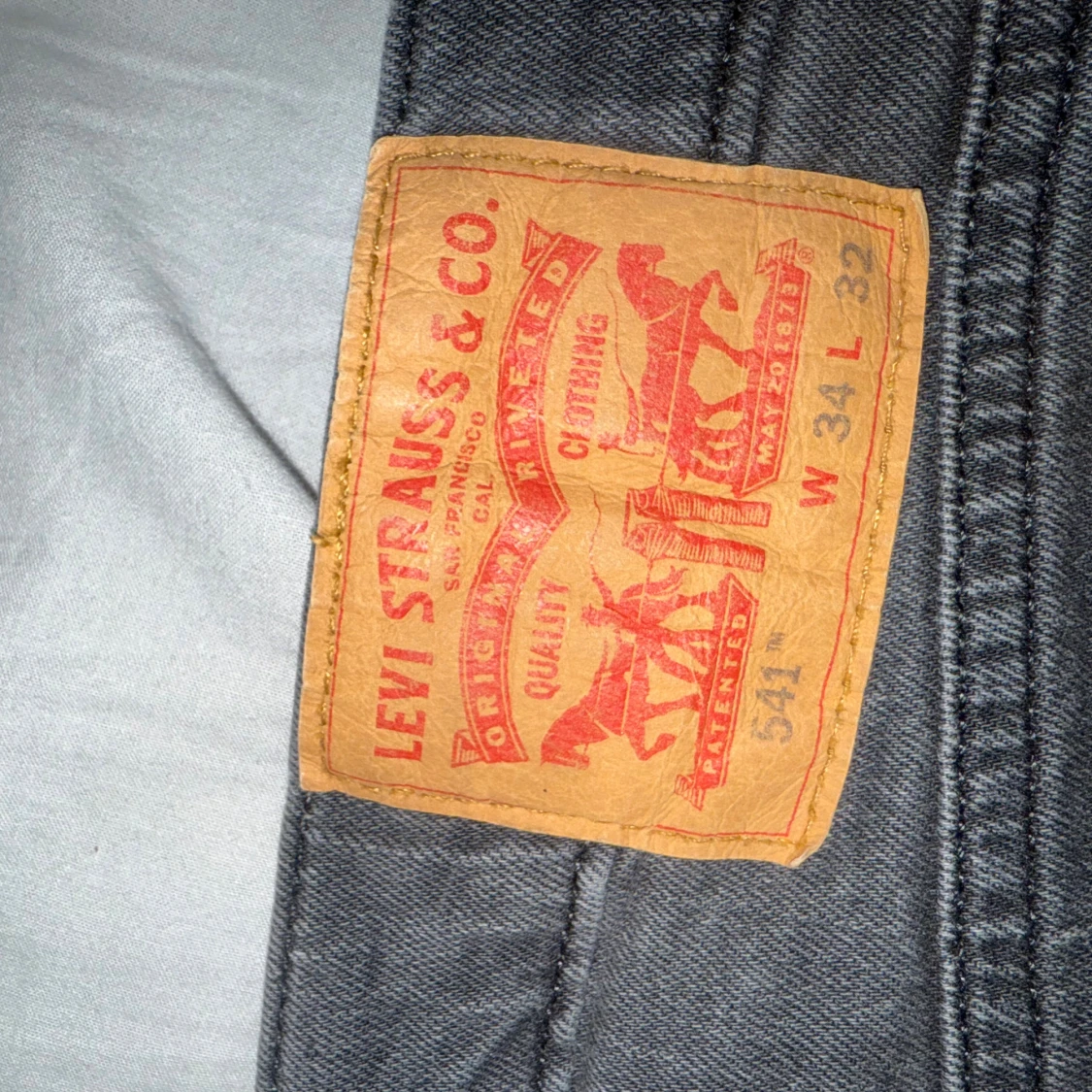 Gråa 541 Levis jeans   - 3