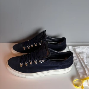 Diemme marostica - Säljer ett par snygga diemme marostica i storlek 45, cond 9/10 använda ett fåtal gånger, få tecken på användning. Kommer med tillhörande dustbag 