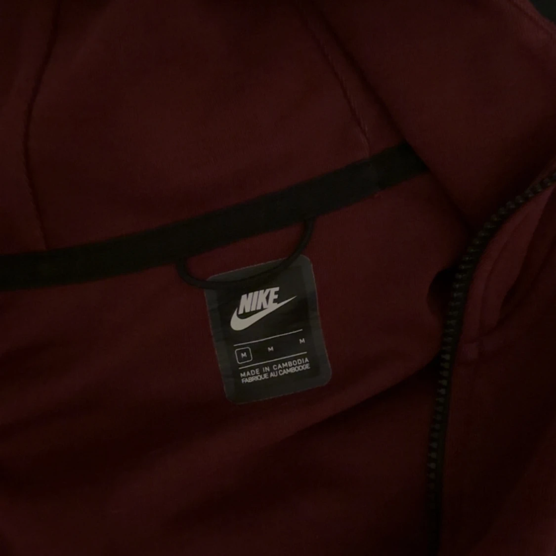 Vinröd Nike tech tracksuit - 2