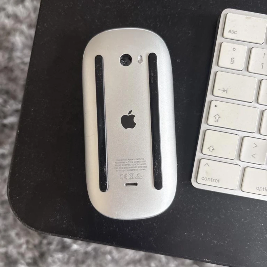 Apple Magic Mouse & Magic Keyboard - 2