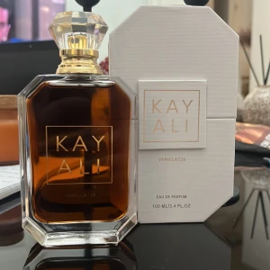 Kayali 28 - 100 ml använde bara några sprut