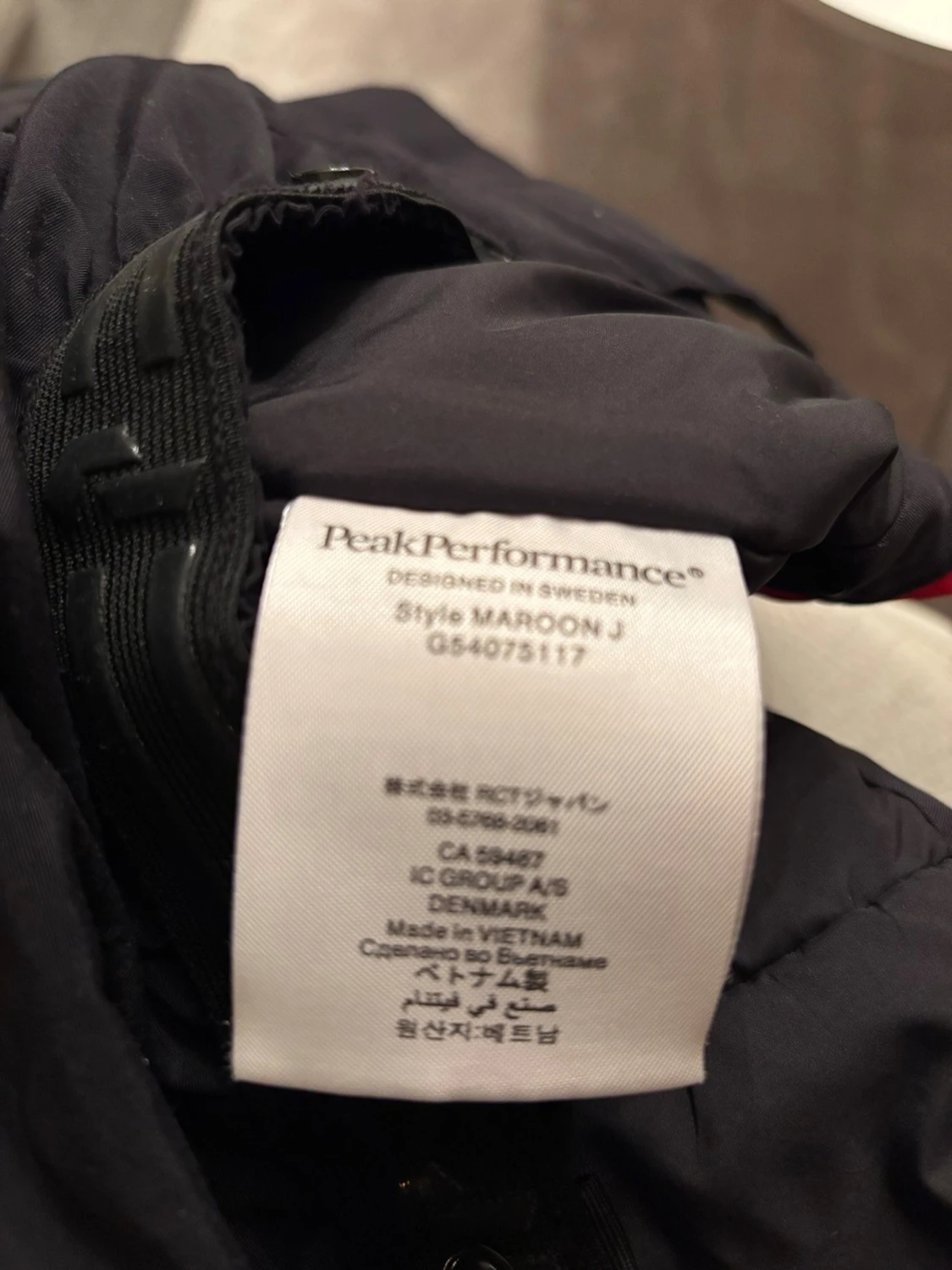 Röd Peak Performance skidjacka - 3