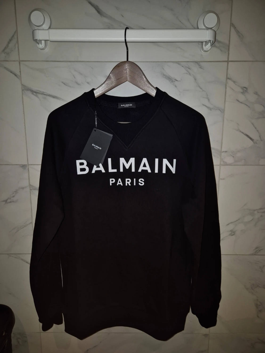 Svart sweatshirt från Balmain Paris